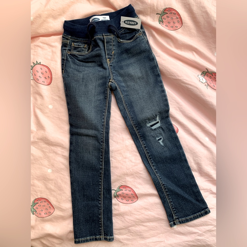 BNWT Old Navy Stretch Skinny Fit Demin Toddler Jeans Size 5T
